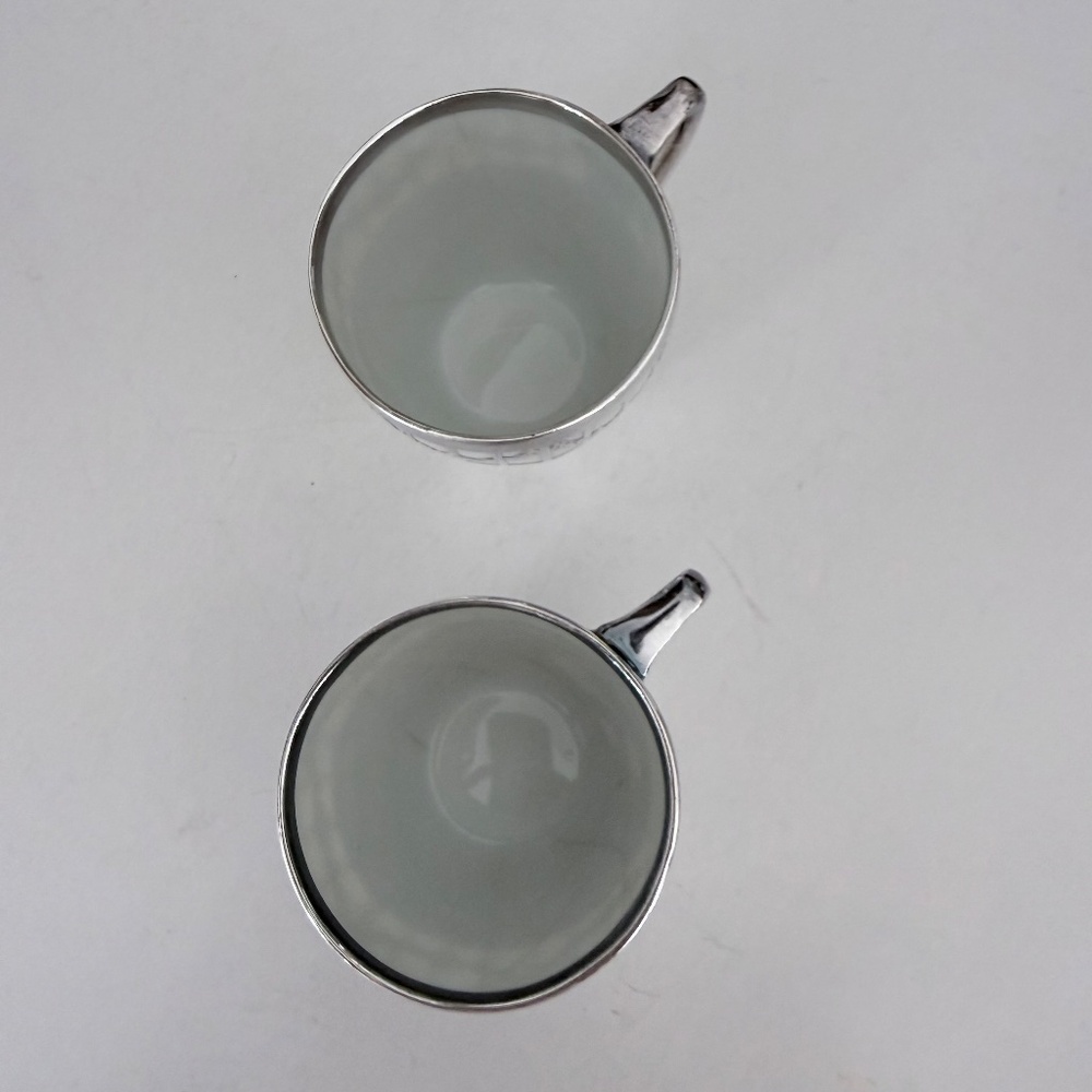 VINTAGE SET OF 2 DEMITASSE CUPS - Picture 3 of 6